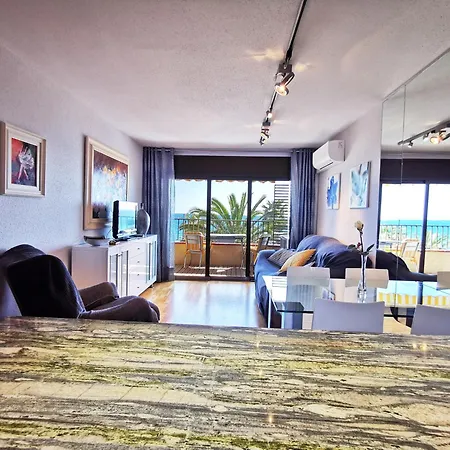 Primera Linea Torre Valentina Apartment